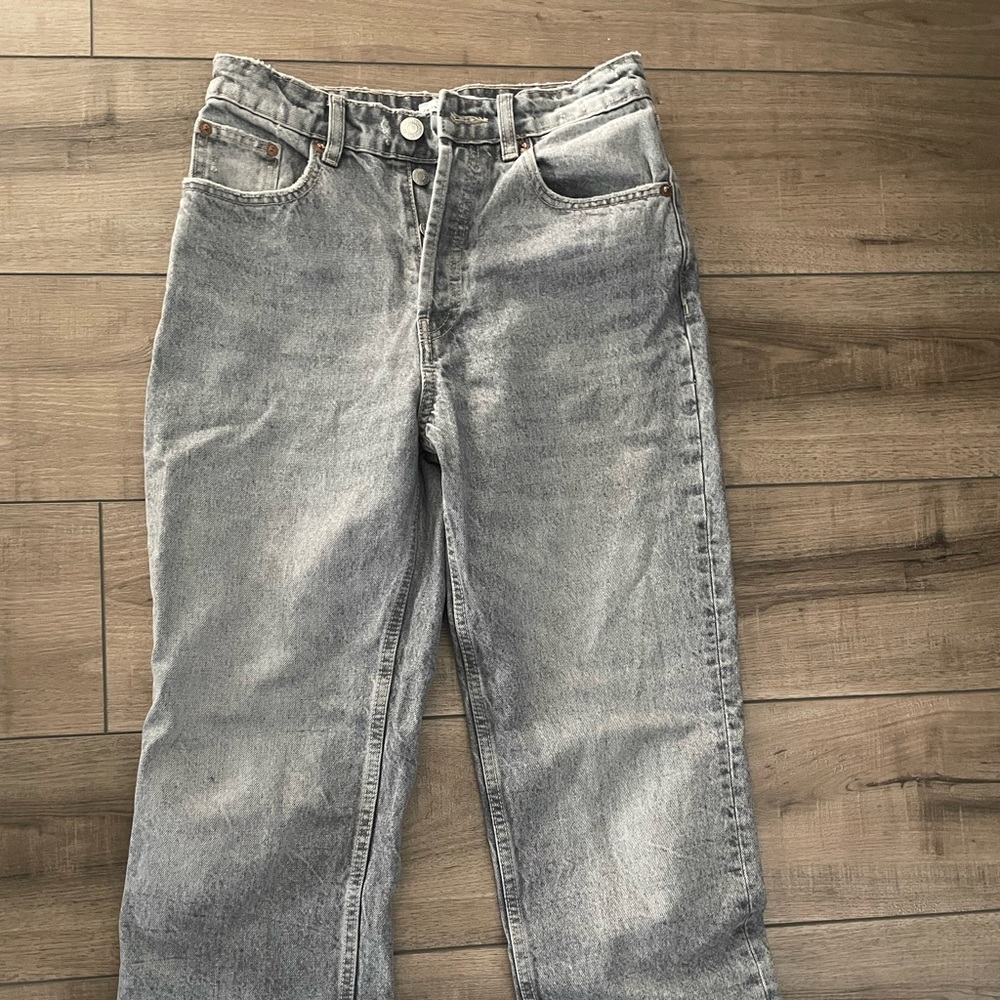 Zara Straight Leg Jeans - Picture 2 of 8